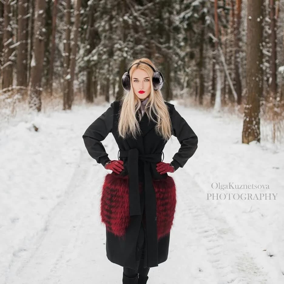 Cherry burgundy raccoon fur patch pockets